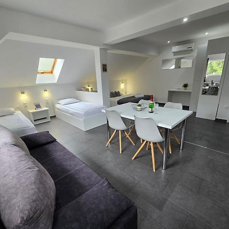 B&B Cindra Карловац Экстерьер фото