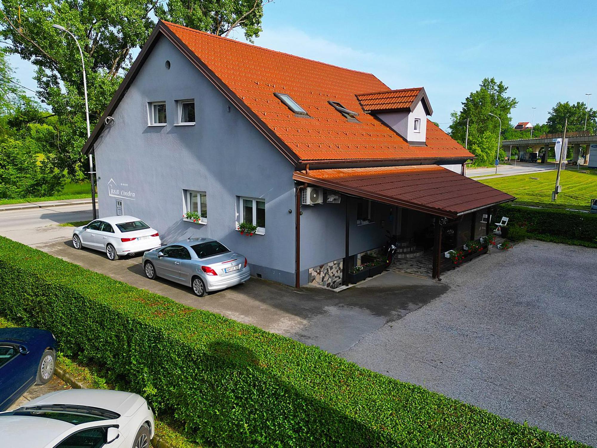 B&B Cindra Карловац Экстерьер фото